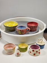 Load image into Gallery viewer, &#39;TEEN POTTERY SUMMER CAMP&#39;
